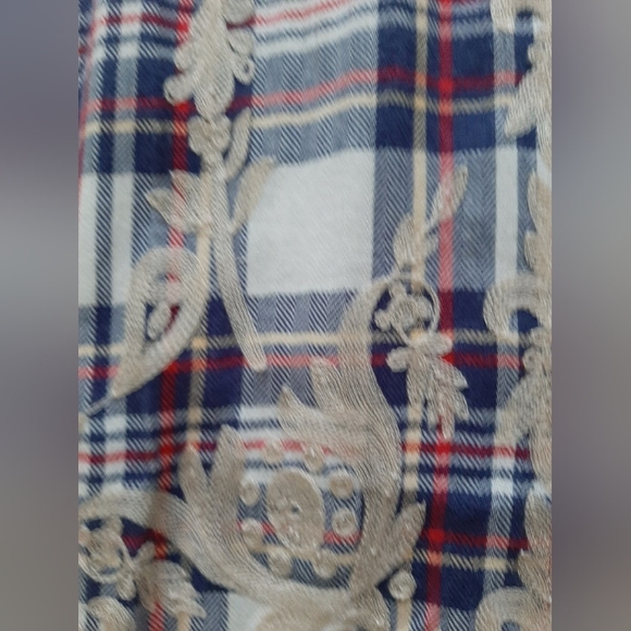 Embroidered  plaid shirt - Picture 6 of 6